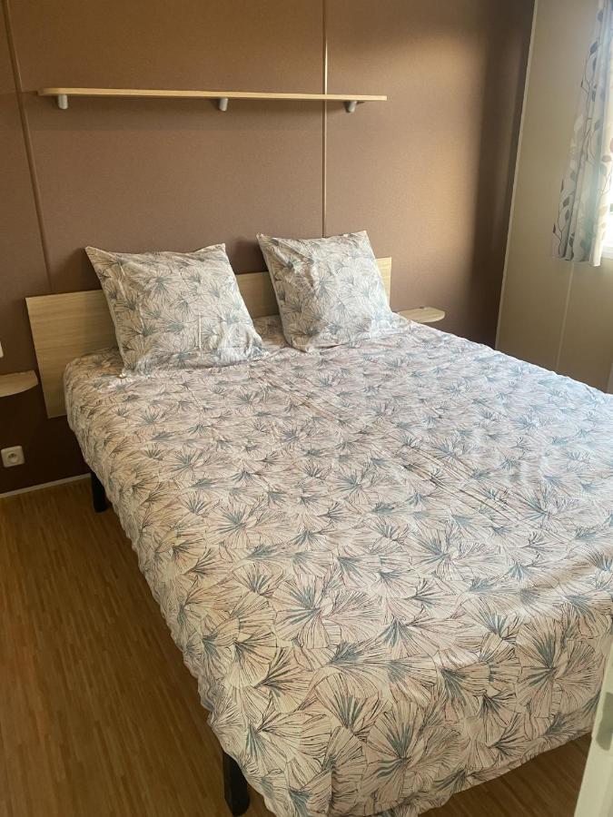 Hotel Le Bonheur Est Dans Le Pre. Le Tréport Esterno foto