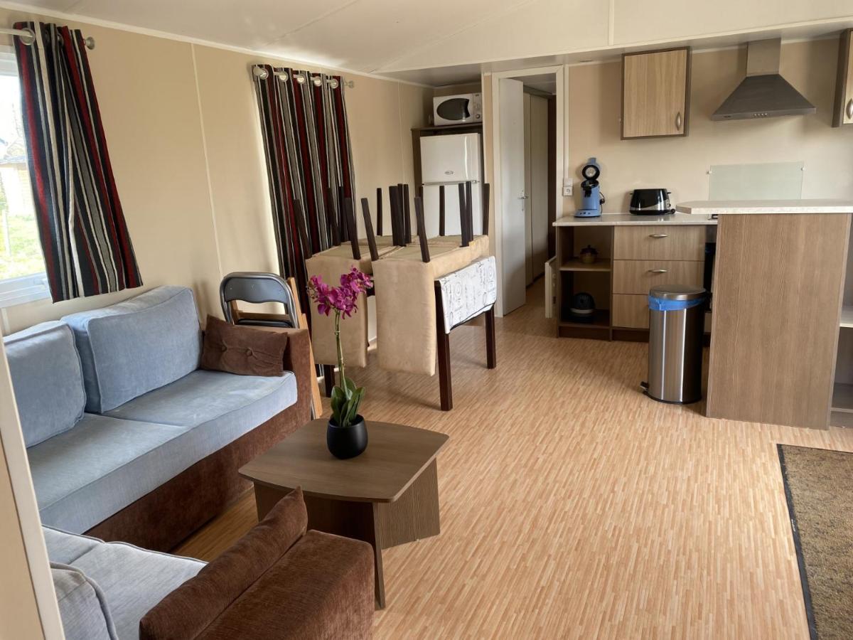 Hotel Le Bonheur Est Dans Le Pre. Le Tréport Esterno foto